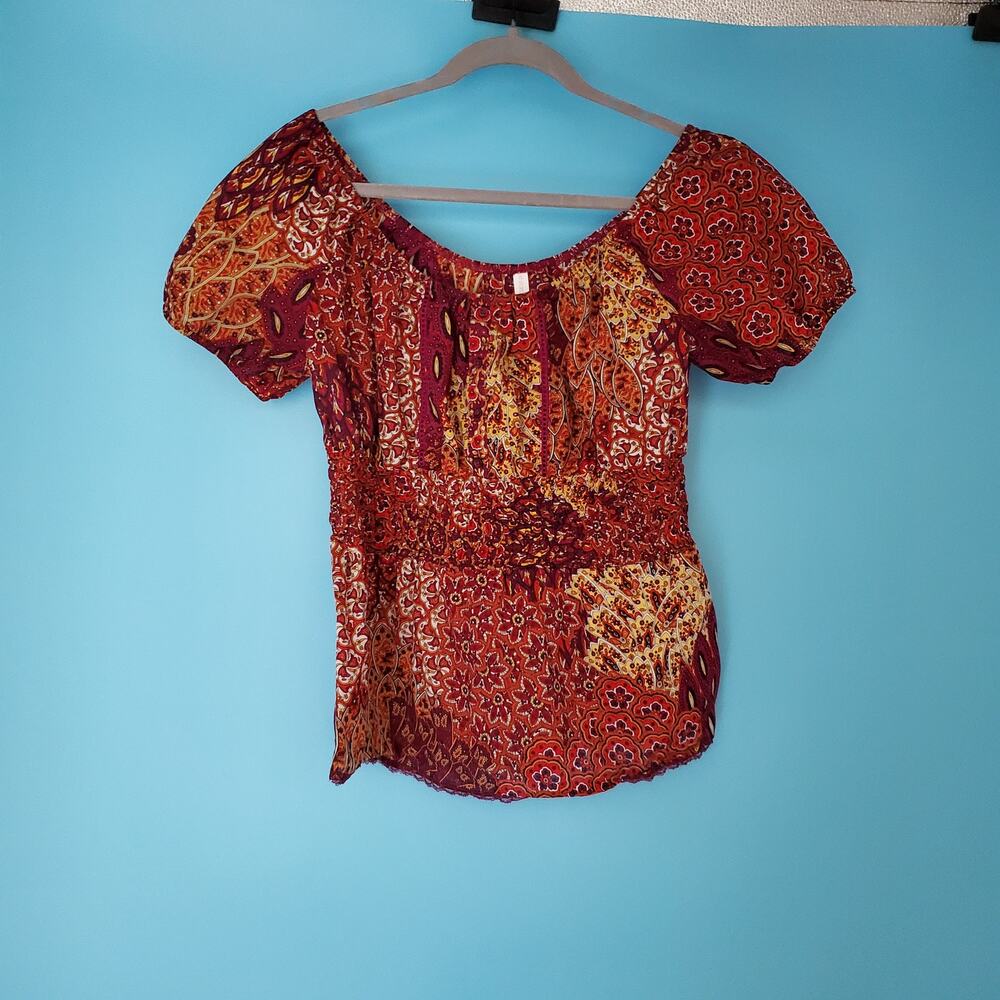 Xhilaration Blouse Size XL Maroon Paisley Short Sleeve